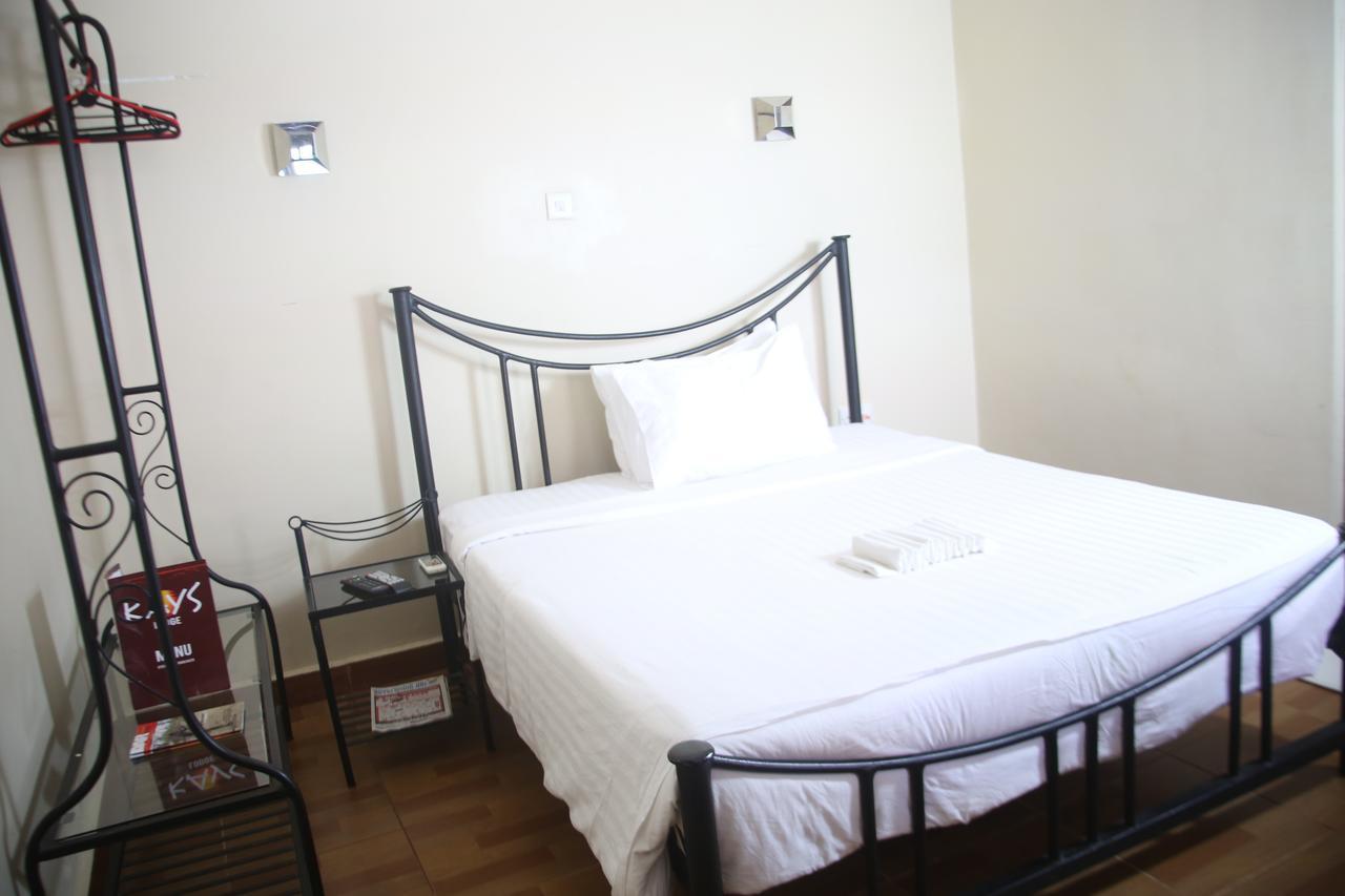 Kays Lodge Dar es Salaam Esterno foto